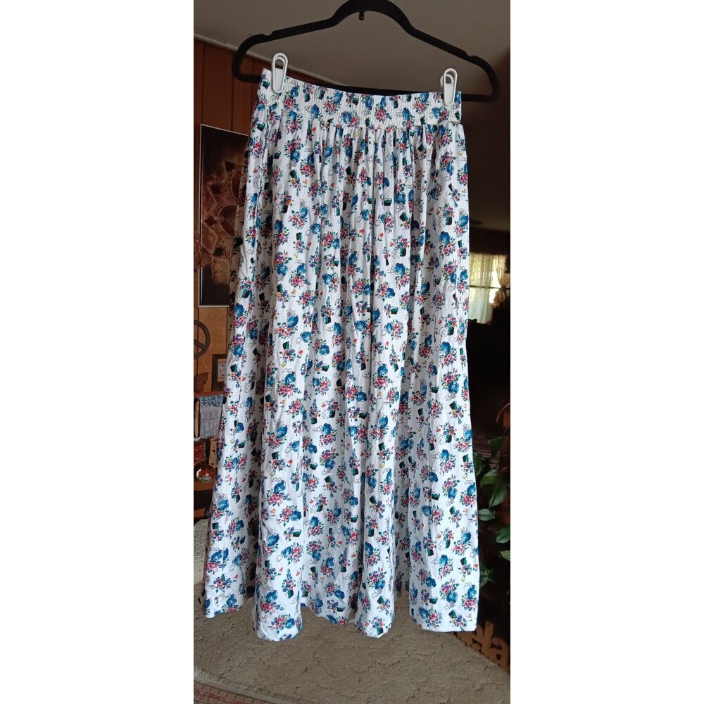 Carole Little Size M White Floral Full Cotton Pull On Skirt Cottage Core